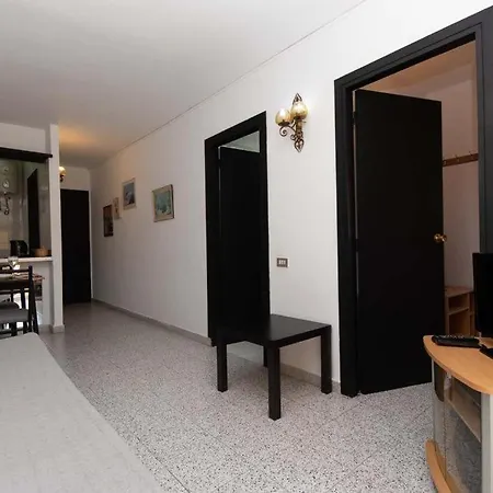 Apartamento Torres Del Sol Edificio