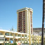 Torres Del Sol Edificio * بلايا ذي لاس أميريكاس