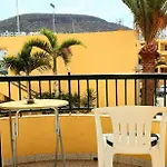 Torres Del Sol Edificio شقة
